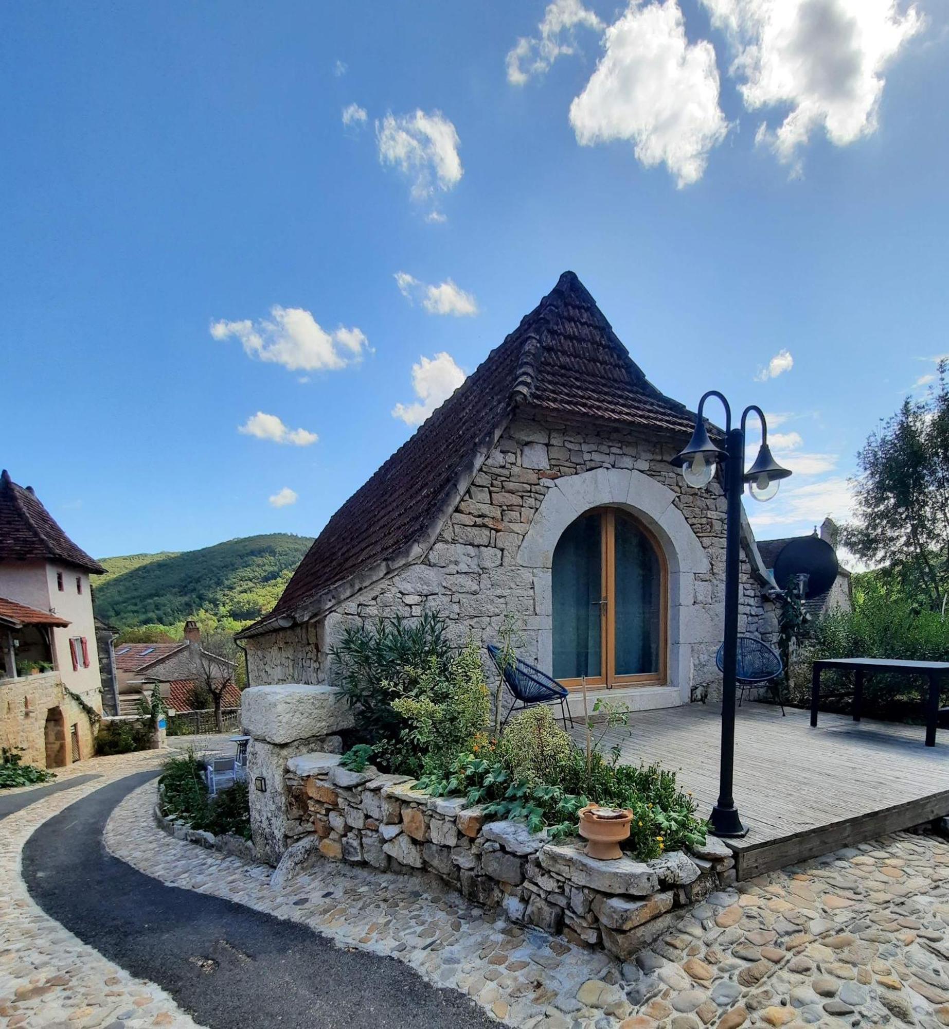 Célézen Hotel Espagnac-Sainte-Eulalie Kültér fotó