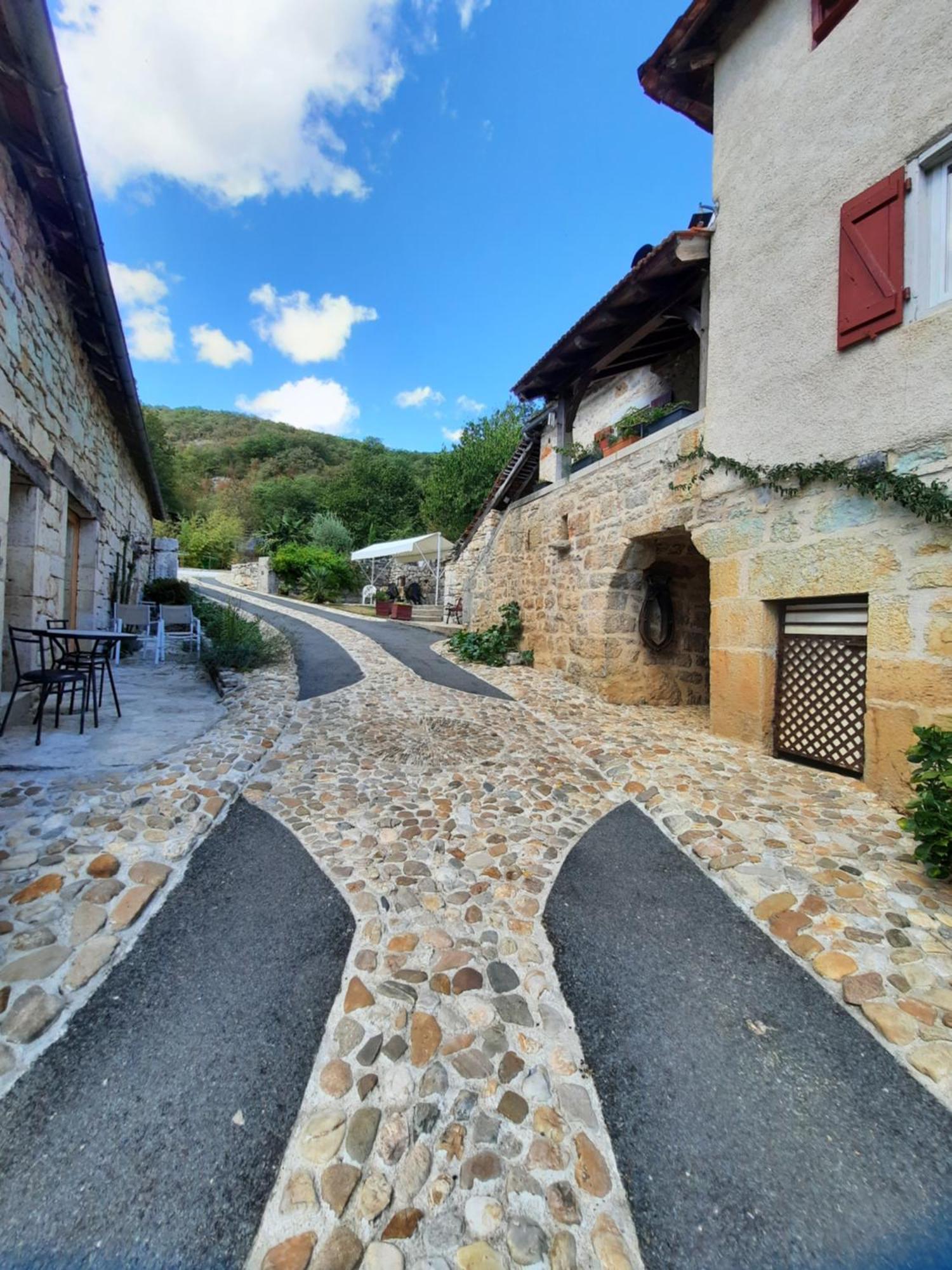 Célézen Hotel Espagnac-Sainte-Eulalie Kültér fotó